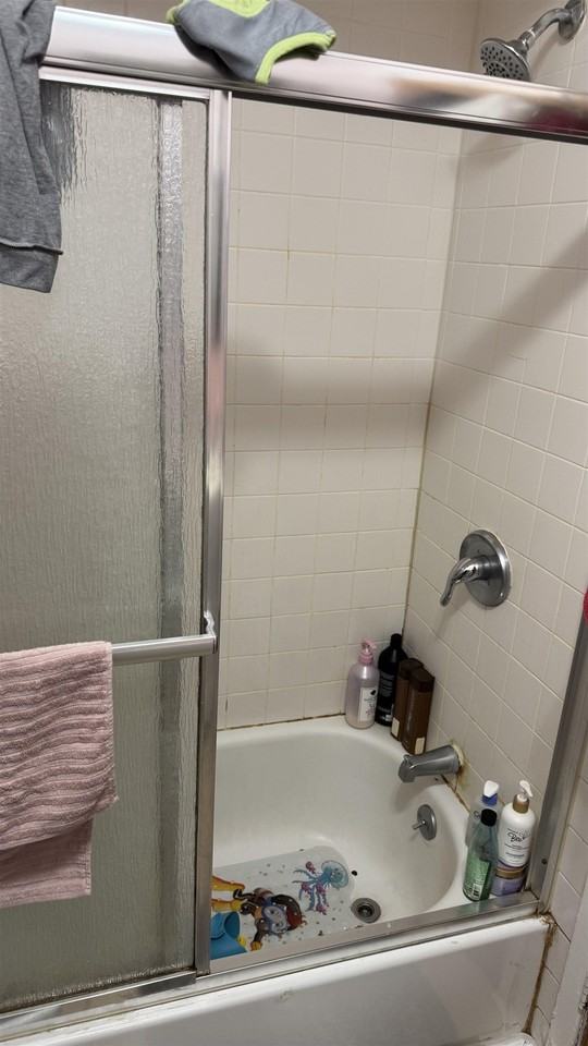 71 Prospect Ave #2ndFL - Photo 2 of 6