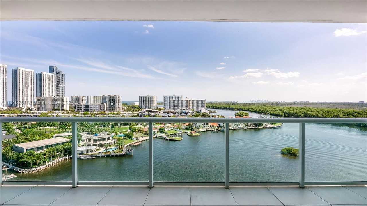 400 Sunny Isles Blvd #1418 - Photo 7 of 7