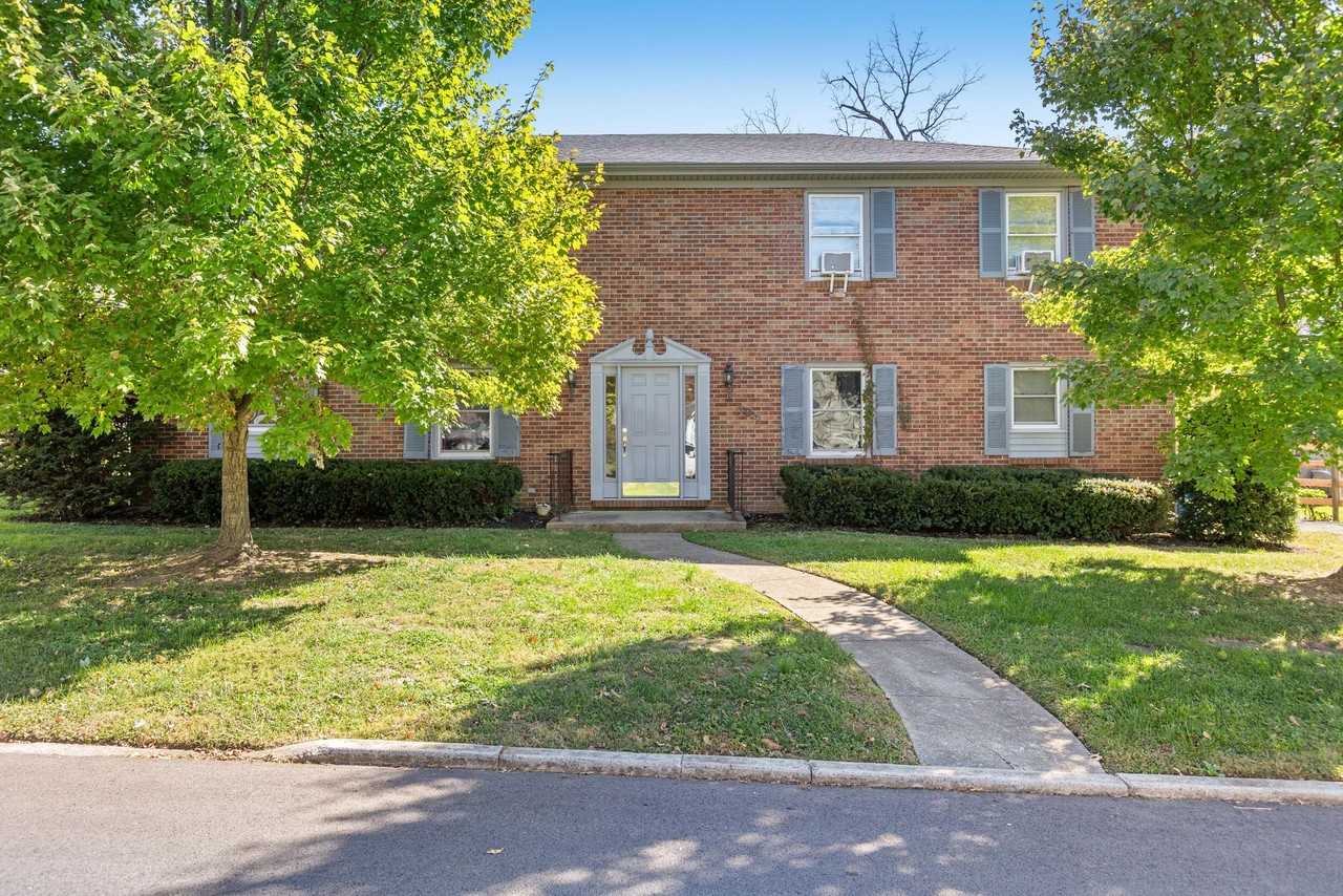 104 Pleasantview St - Photo 3 of 28