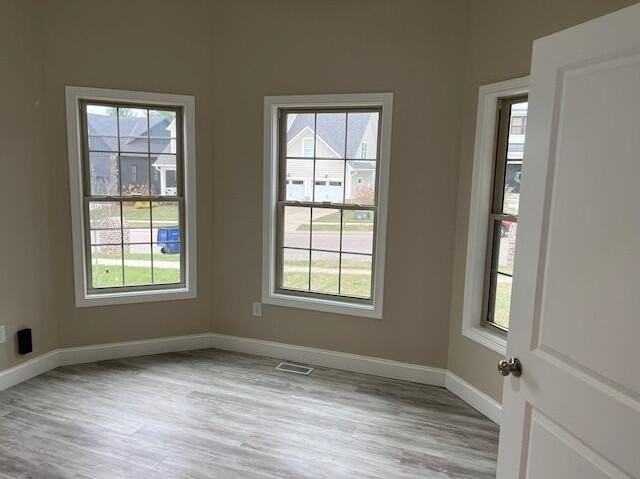 4274 Captains Ct - Photo 4 of 46