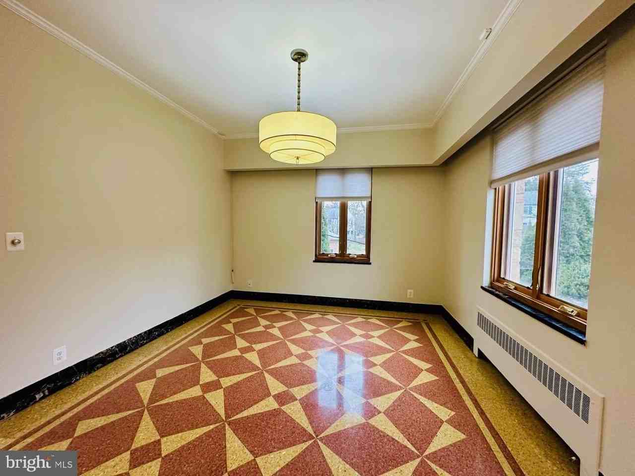 3007 Oliver St Nw - Photo 7 of 35