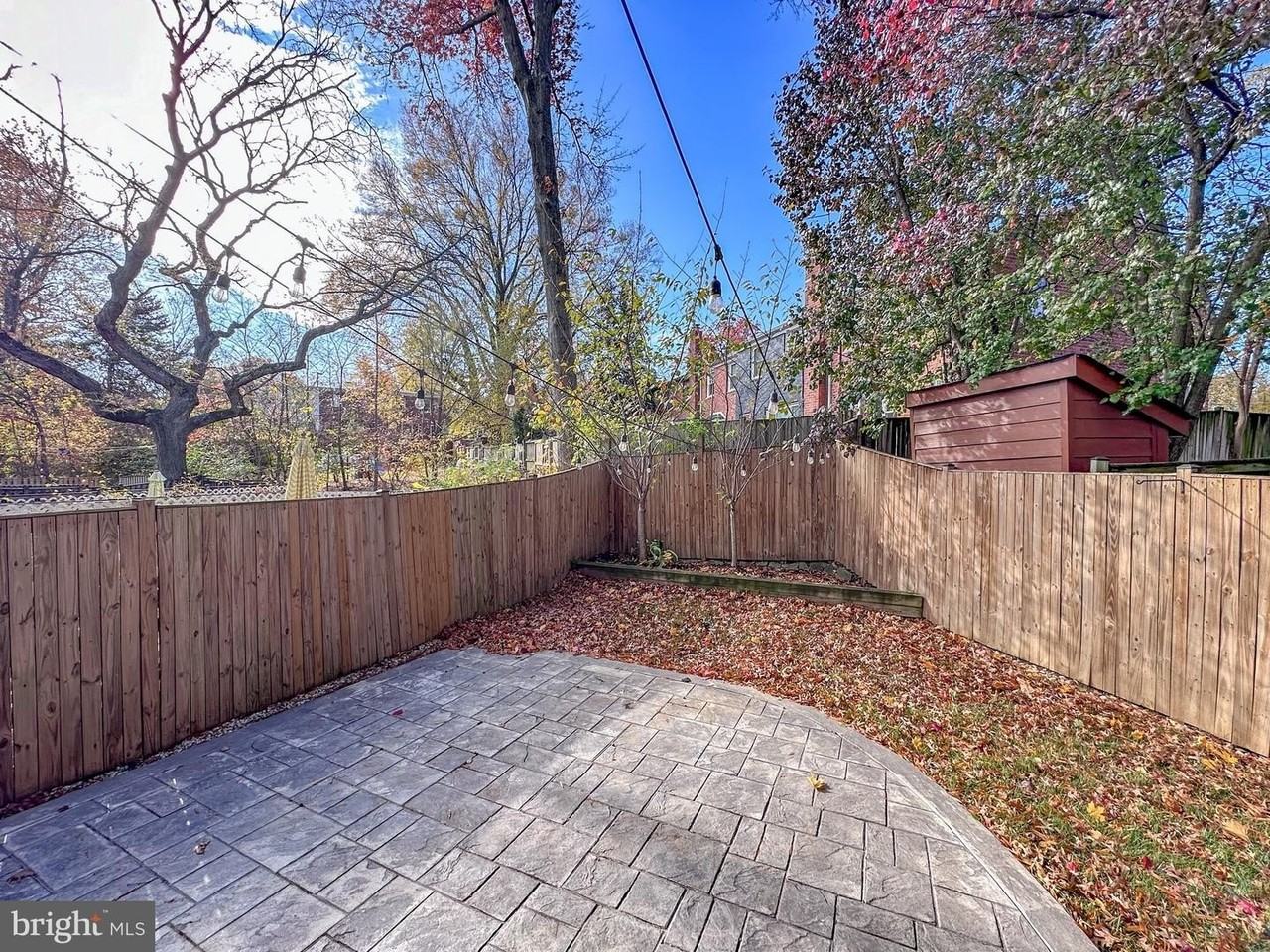 226 Guthrie Ave - Photo 5 of 50