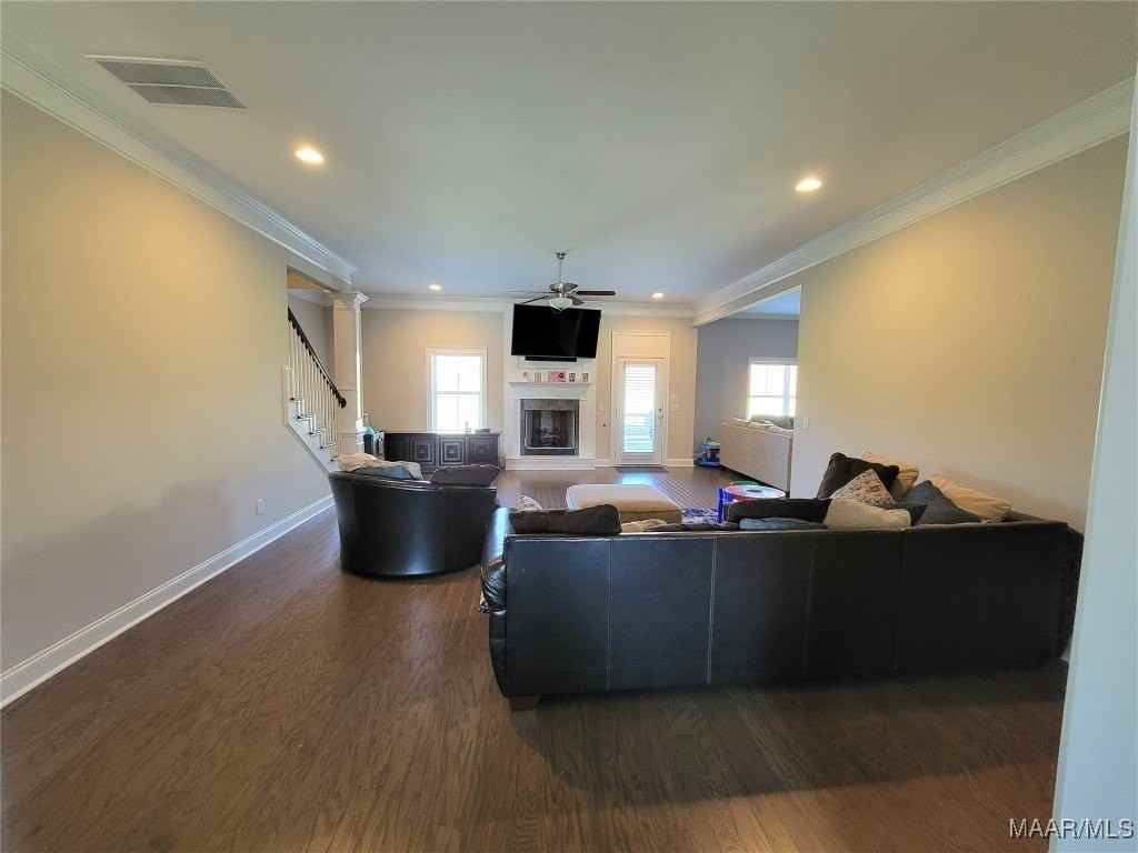 104 Jane Ct - Photo 4 of 42