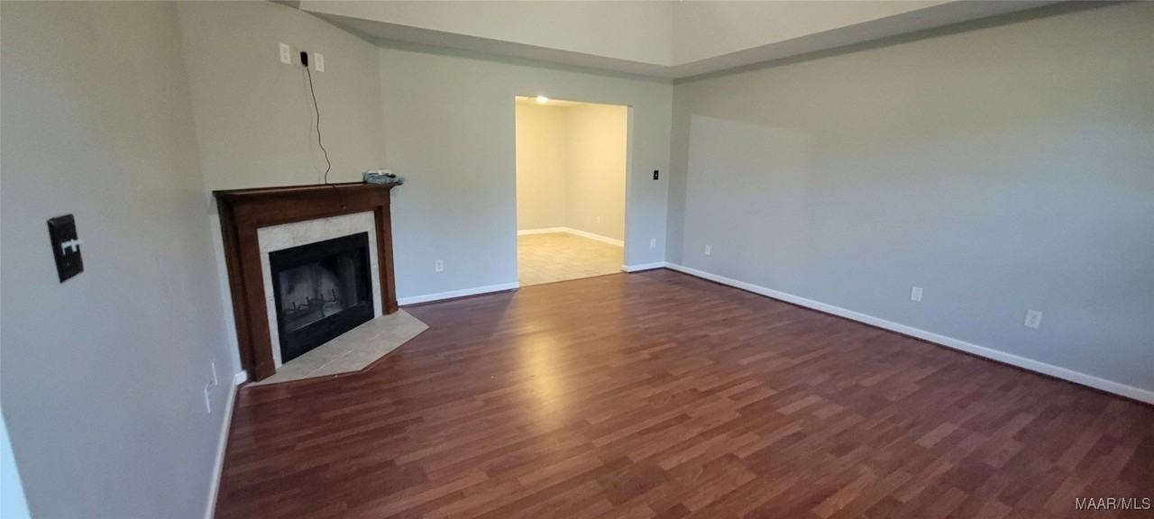 135 Daffodil Dr - Photo 4 of 24