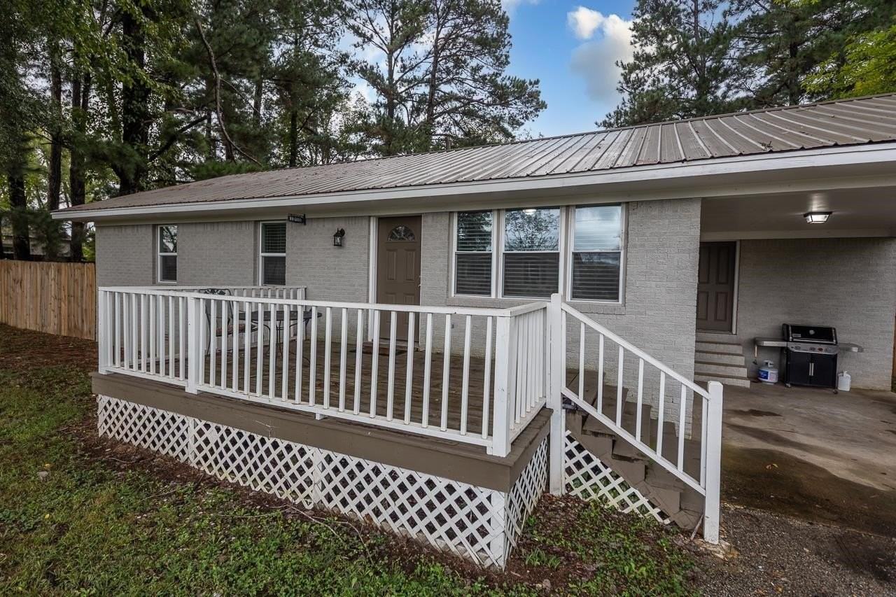 65 Cleer Ave - Photo 2 of 20