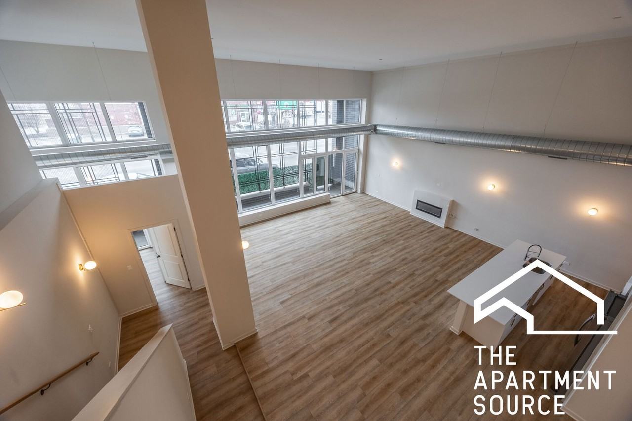 3209 N Narragansett Ave #103 - Photo 4 of 8