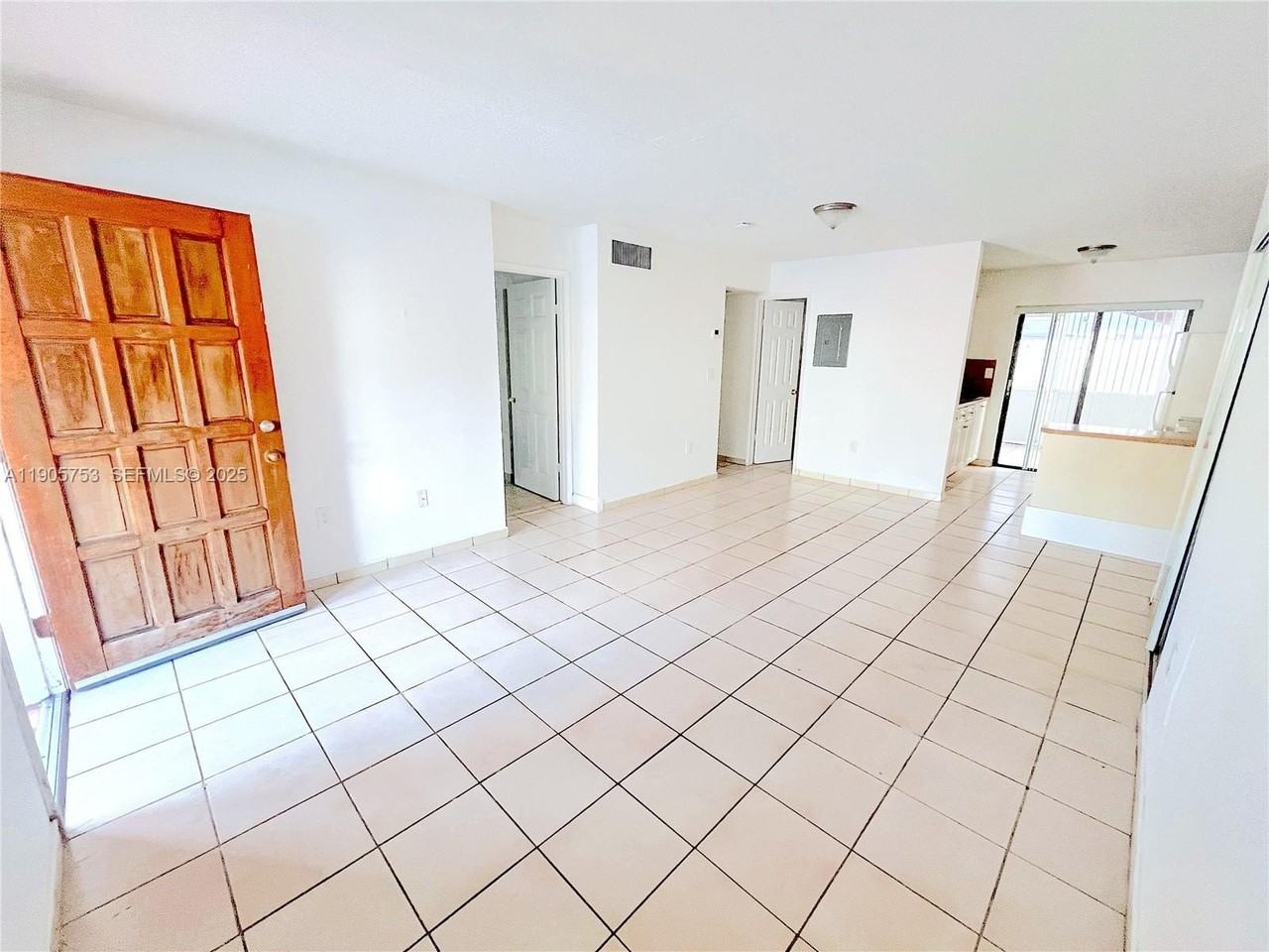 2740 W 63rd St #104 - Photo 4 of 29