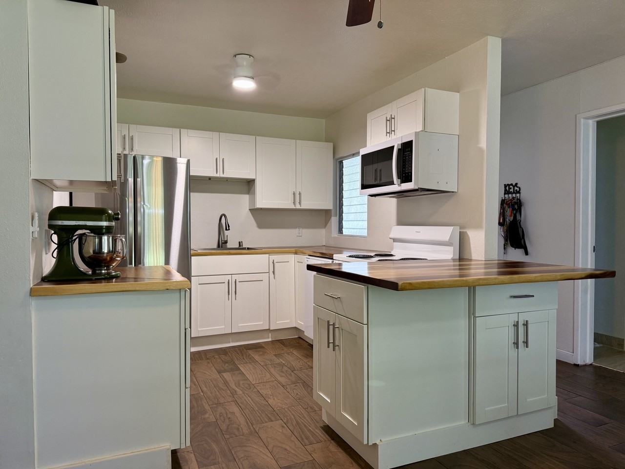 300C Karsten Dr #1 - Photo 2 of 10