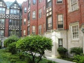 1639 W Touhy Ave - Photo 1 of 1