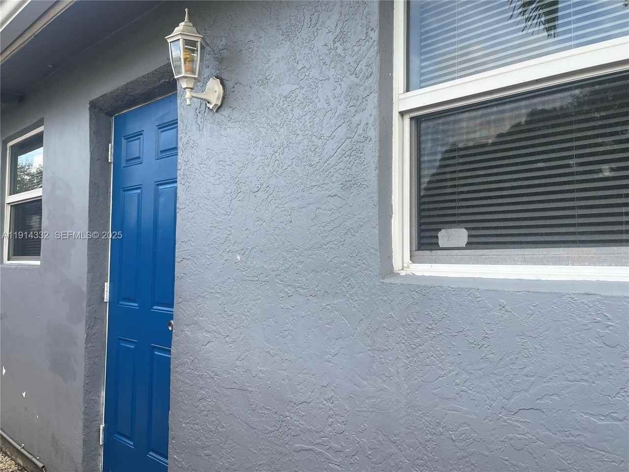 428 Nw 16th Ave - Photo 4 of 13