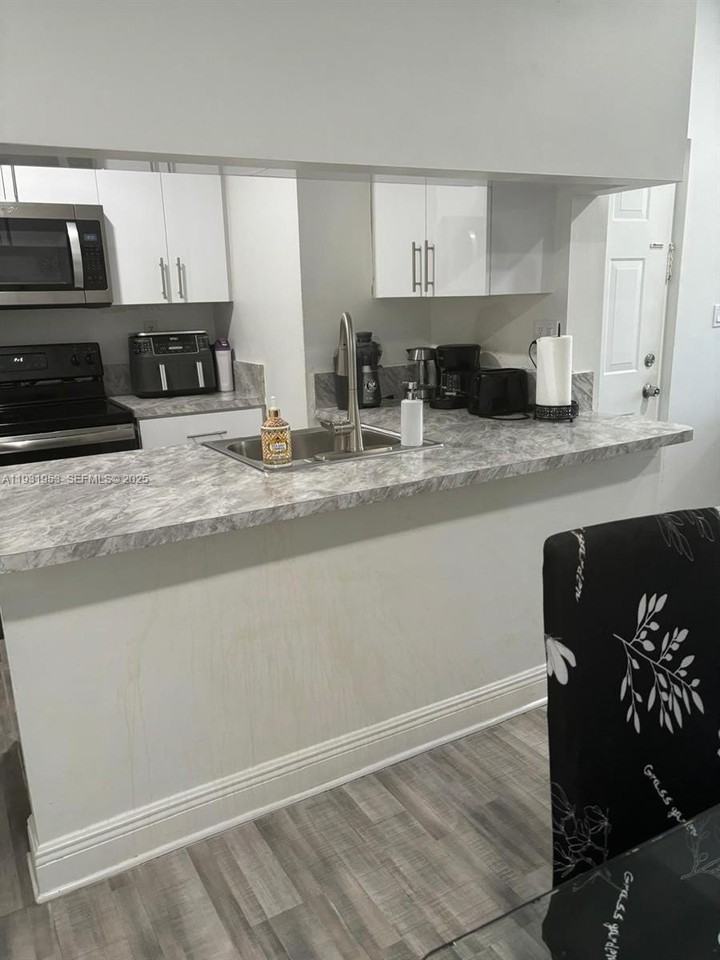 6740 Nw 175th Ln #G20 - Photo 3 of 10