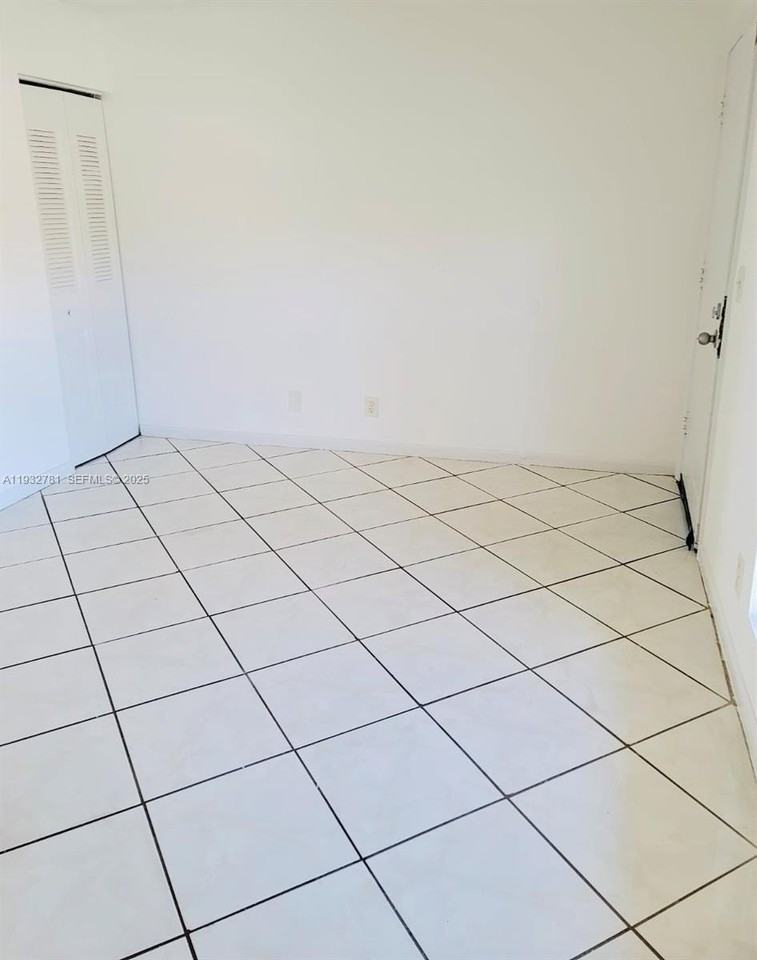 1500 N Congress Ave #A318 - Photo 6 of 17