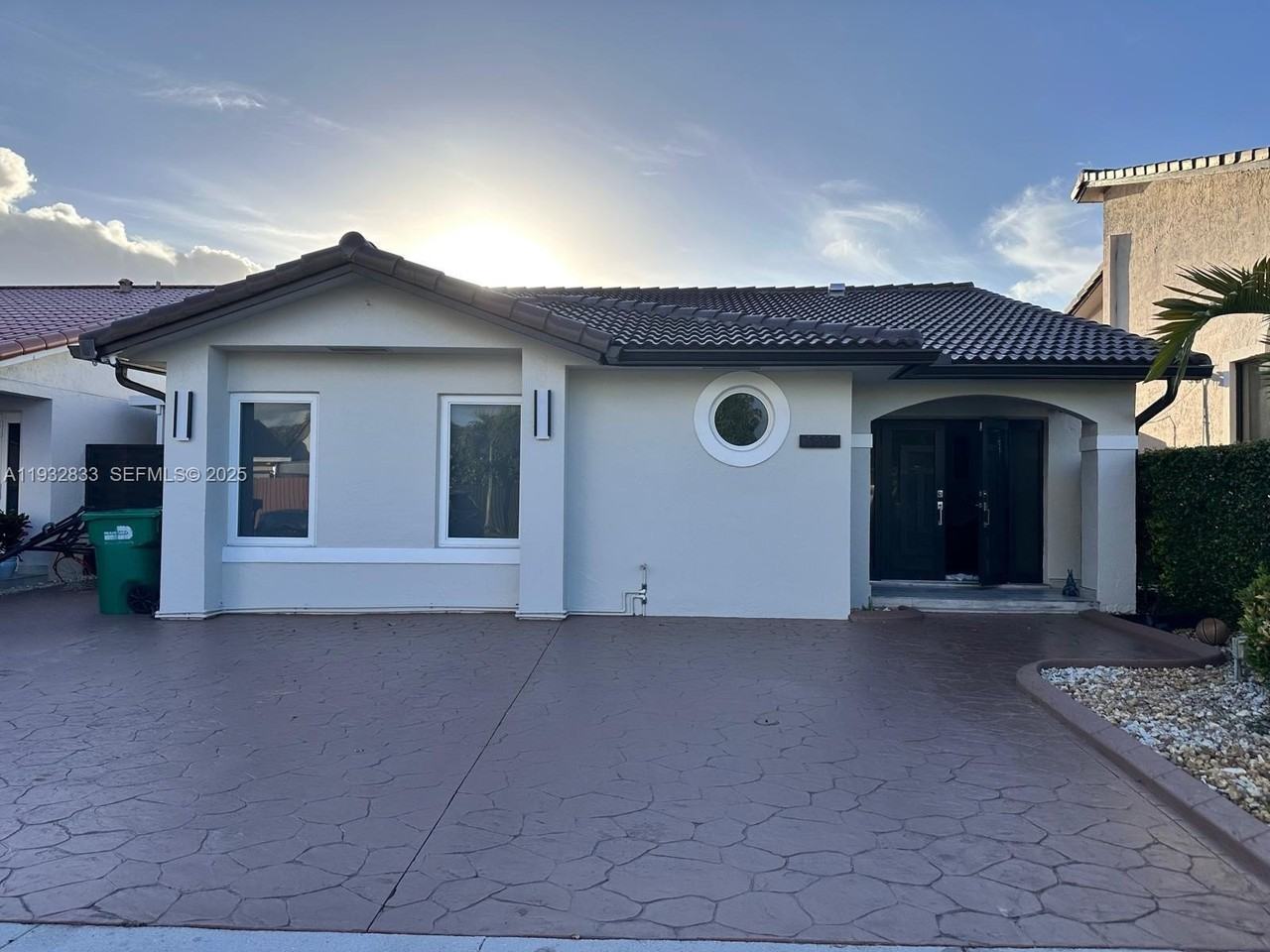 5855 Sw 128th Ct #5855 - Photo 2 of 12