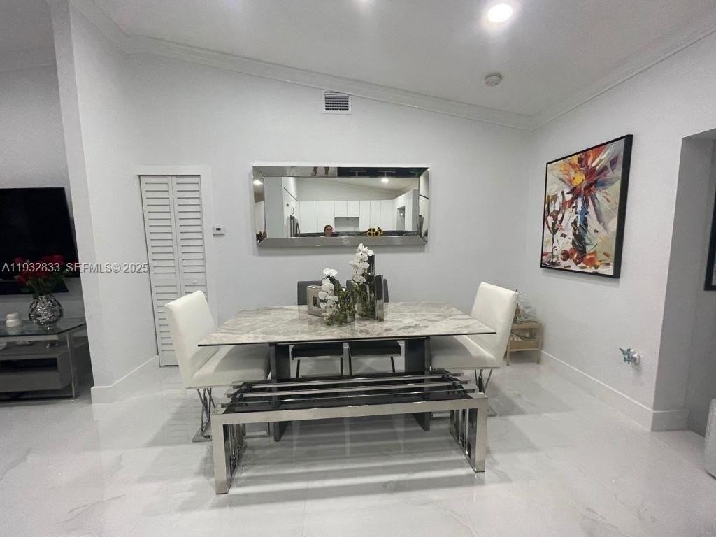 5855 Sw 128th Ct #5855 - Photo 4 of 12