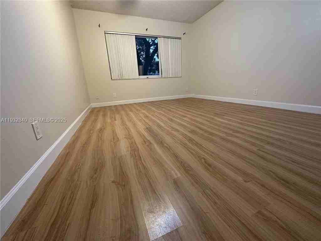 5800 Ne 22nd Way #508 - Photo 6 of 6