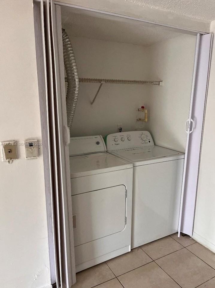 3680 N 56th Ave #806 - Photo 6 of 10