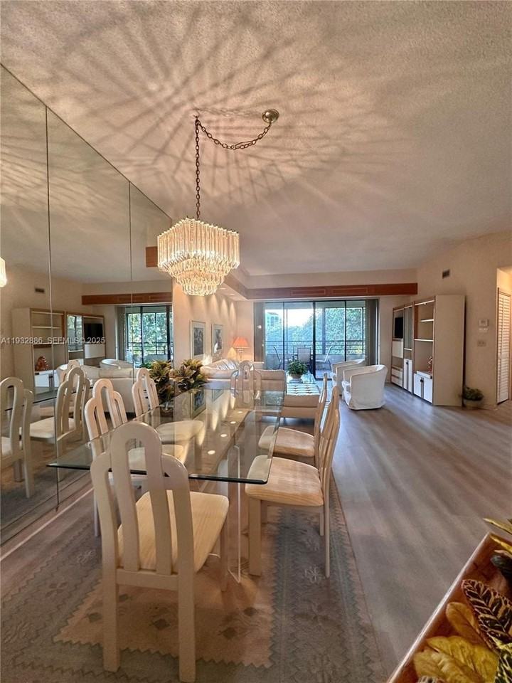 7472 La Paz Blvd #301 - Photo 5 of 17