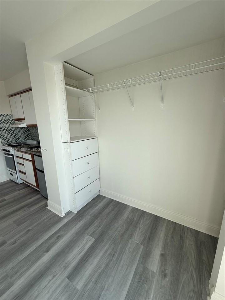 5787 Sunset Dr #5787 - Photo 3 of 5