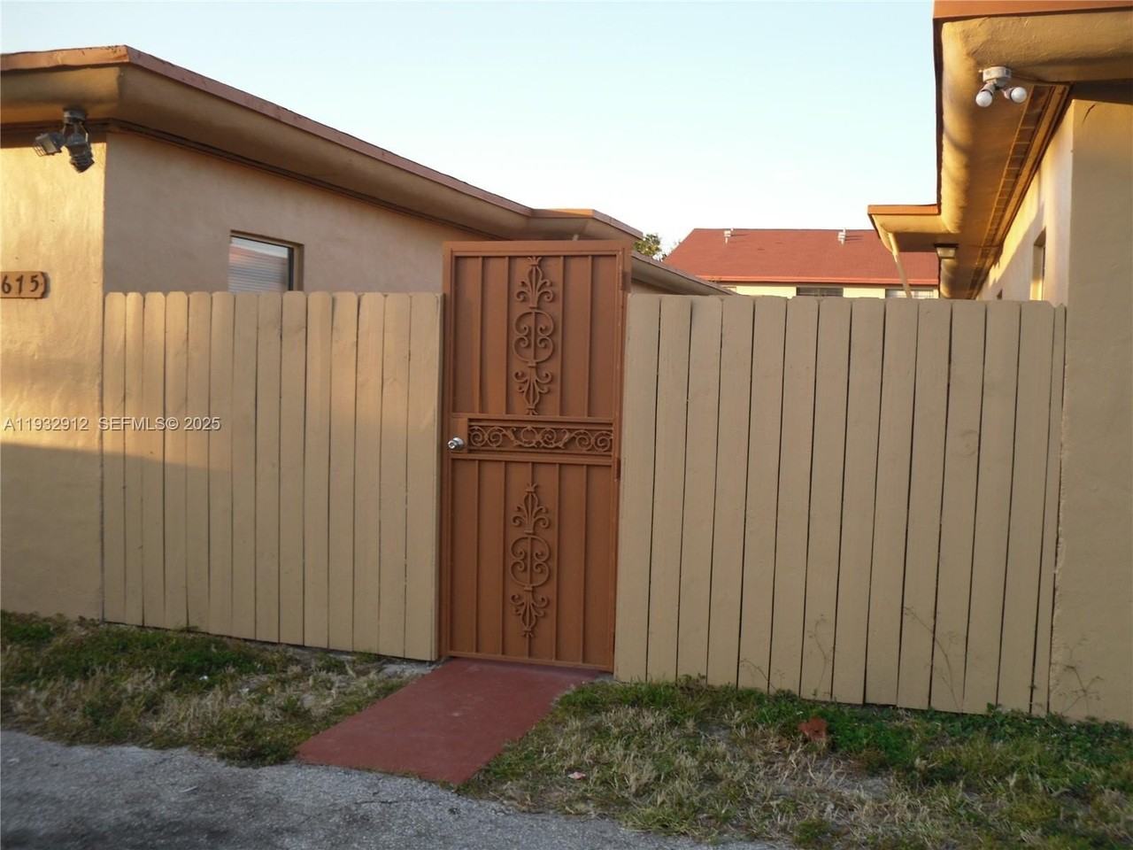 1675 Ne 150th St #3 - Photo 2 of 13