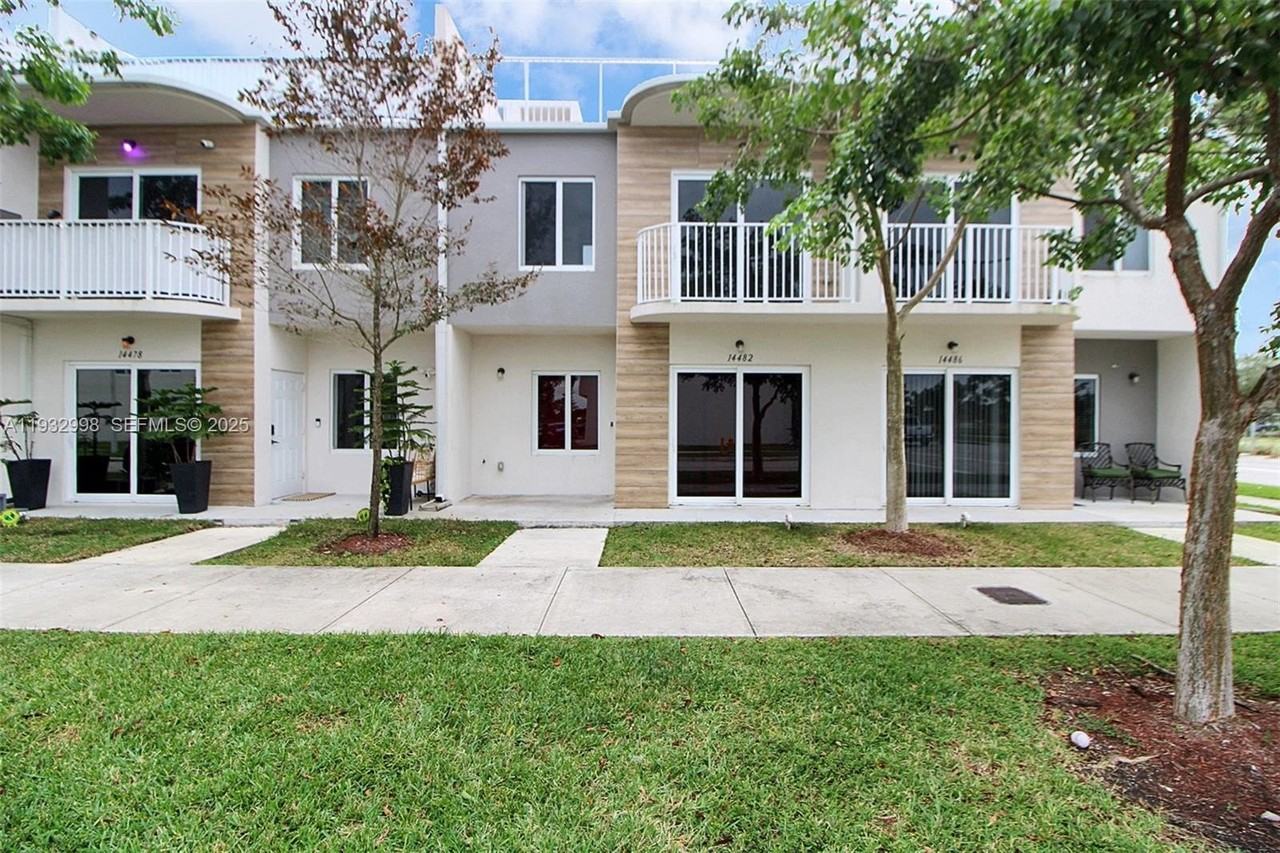 14482 Sw 259th St #0 - Photo 4 of 31