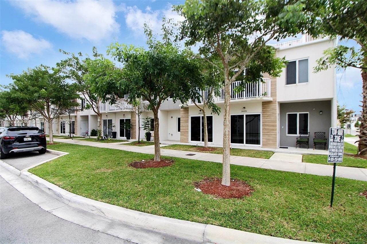 14482 Sw 259th St #0 - Photo 5 of 31