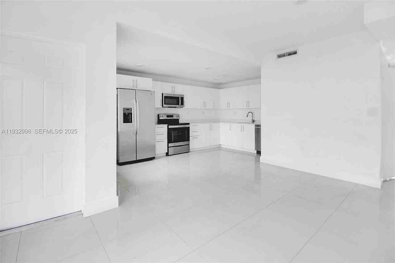 14482 Sw 259th St #0 - Photo 7 of 31