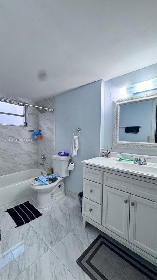 8325 Sw 137th Ave #8325 - Photo 7 of 12