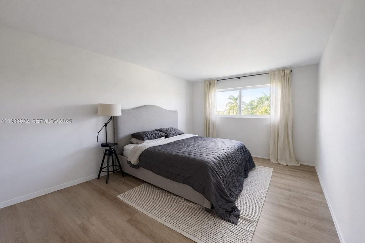 1840 Jefferson Ave #302 - Photo 7 of 24