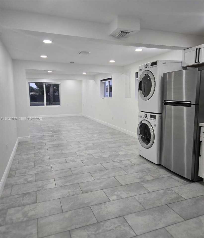 38 Edmund Rd #1 - Photo 3 of 24