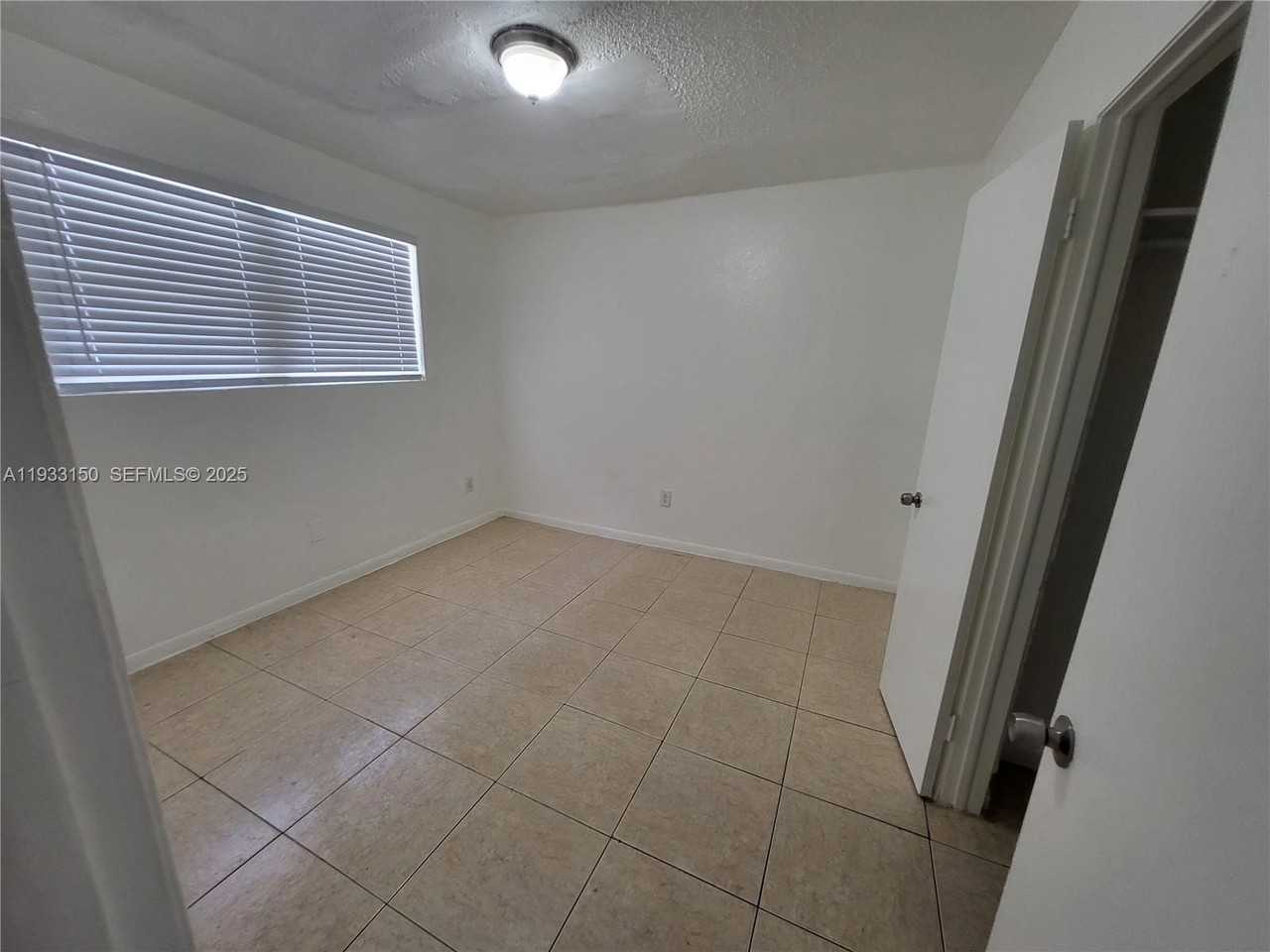 1404 Nw 60th St #1404 - Photo 5 of 15