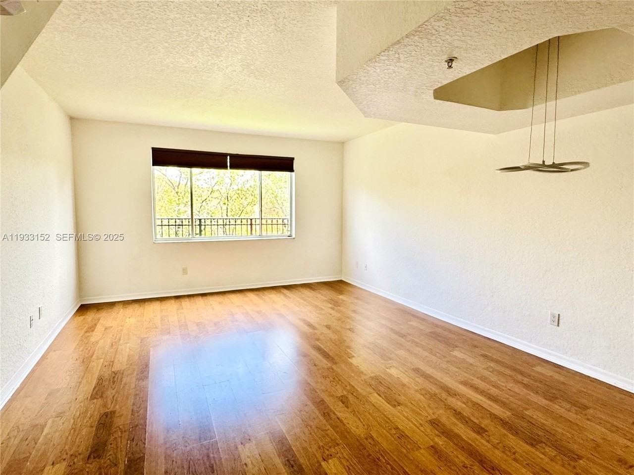 771 Sw 148th Ave #1313 - Photo 4 of 20