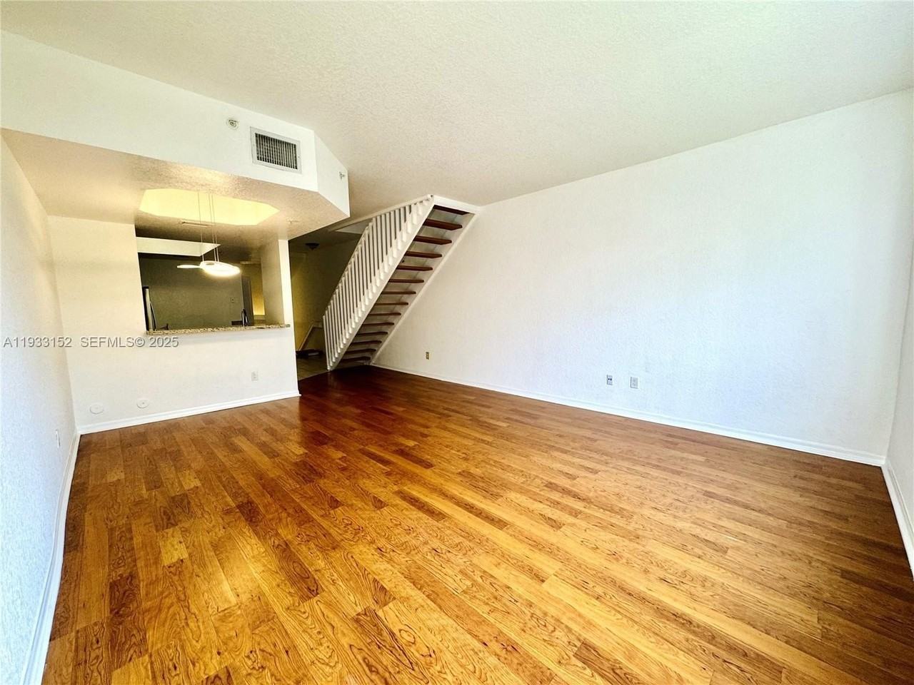 771 Sw 148th Ave #1313 - Photo 5 of 20