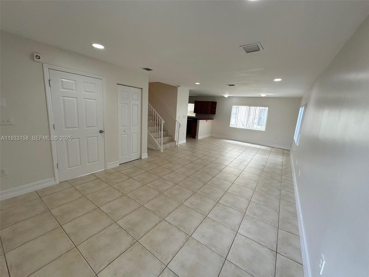 1406 Nw 3rd St #0 - Photo 4 of 29