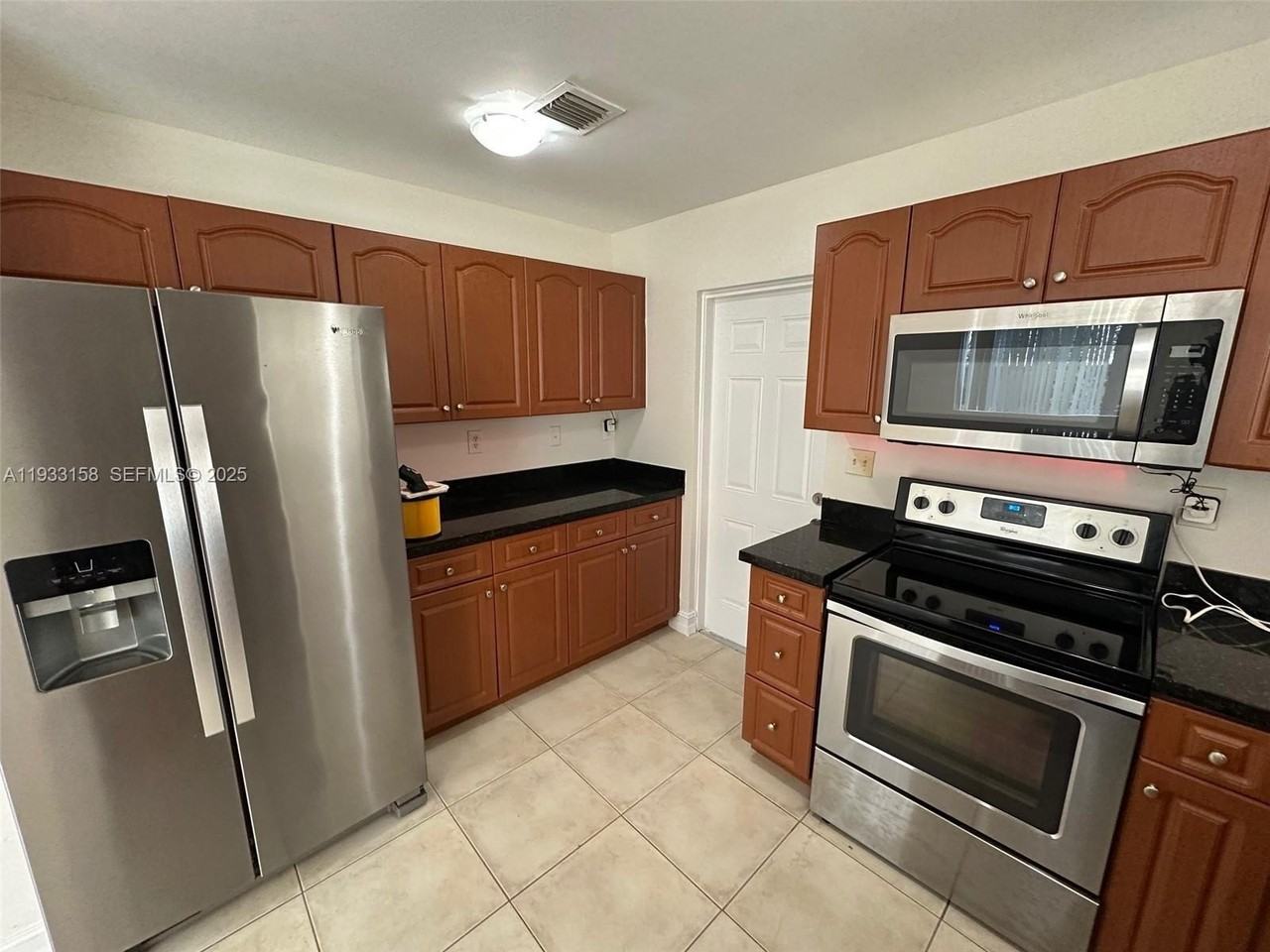 1406 Nw 3rd St #0 - Photo 7 of 29