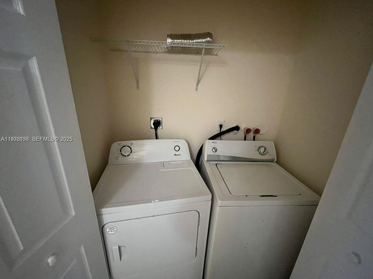 10908 Sw 240th Ln - Photo 6 of 20