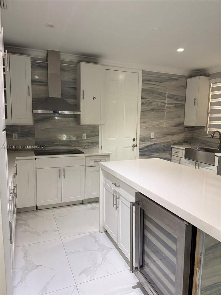 8935 Sw 228th Ln #8935 - Photo 4 of 13