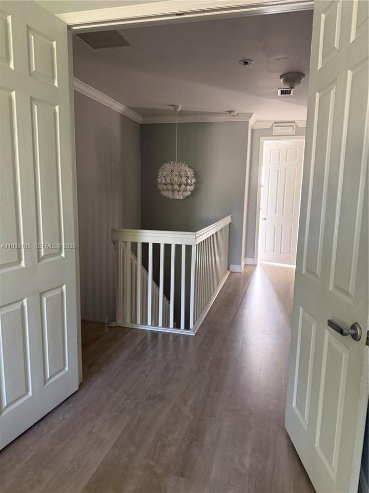 8935 Sw 228th Ln #8935 - Photo 7 of 13