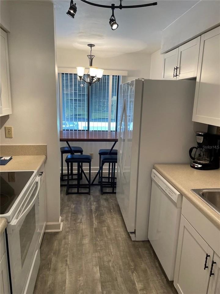 4660 Longwater Chase #105 - Photo 2 of 16