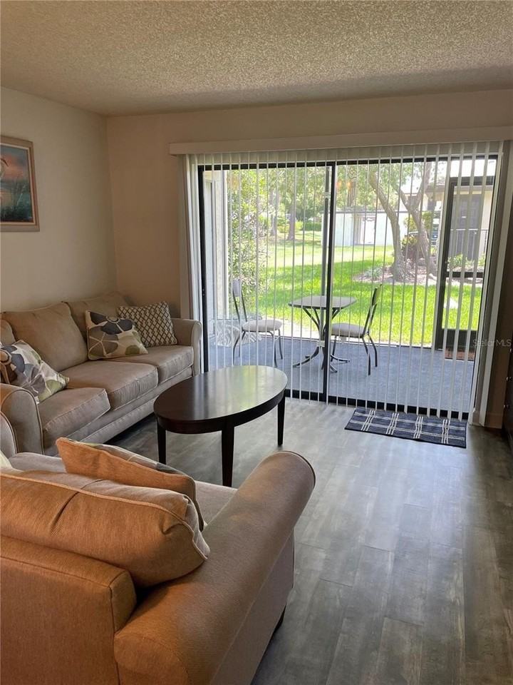 4660 Longwater Chase #105 - Photo 4 of 16