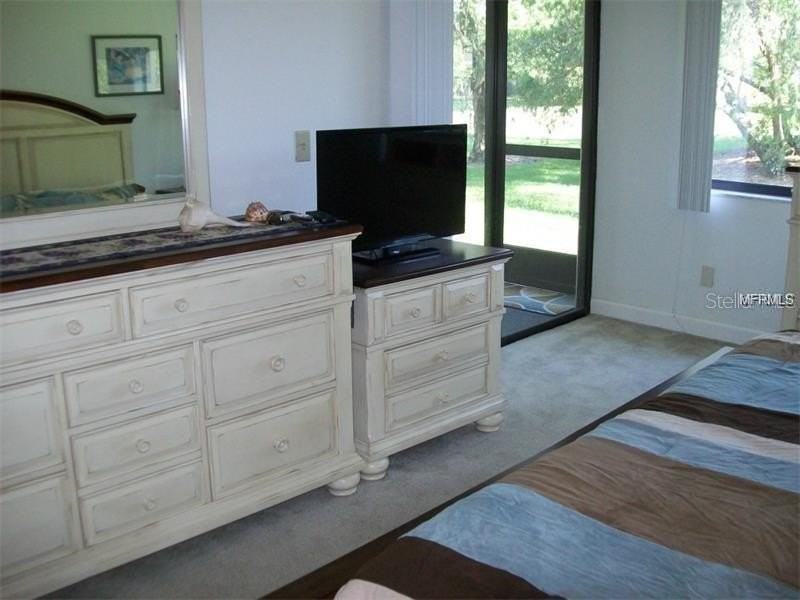 4660 Longwater Chase #105 - Photo 7 of 16