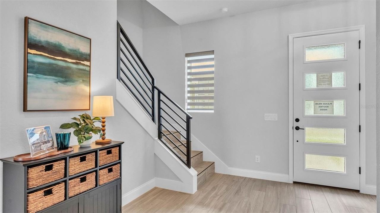 1163 Windjammer Dr - Photo 6 of 38