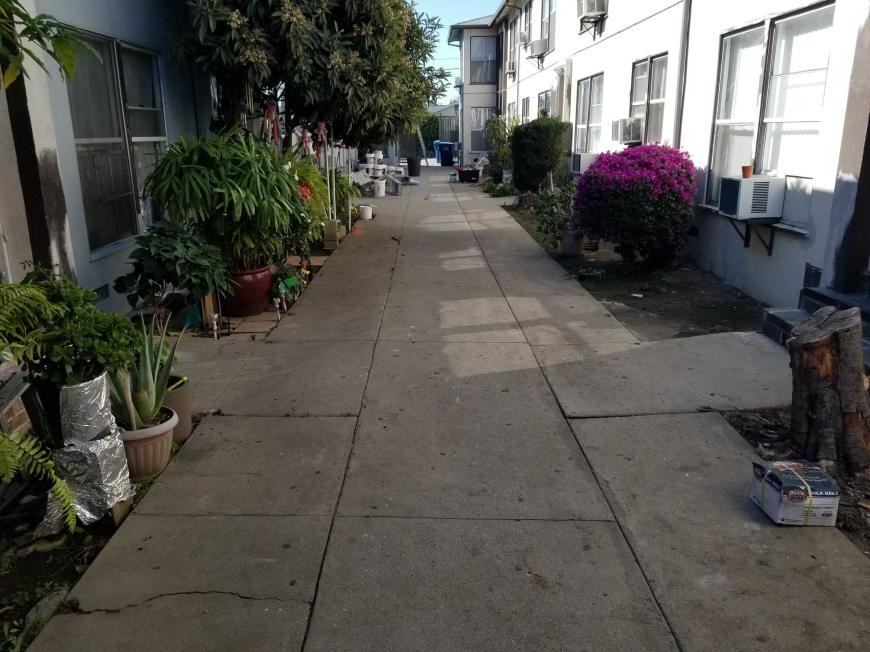 7343 Woodman Ave - Photo 3 of 10