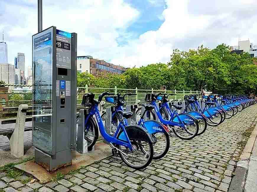 80 Cranberry St - Photo 6 of 7