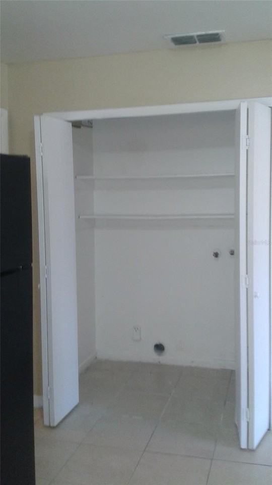 2297 Oshkosh Ct #2299 - Photo 5 of 12