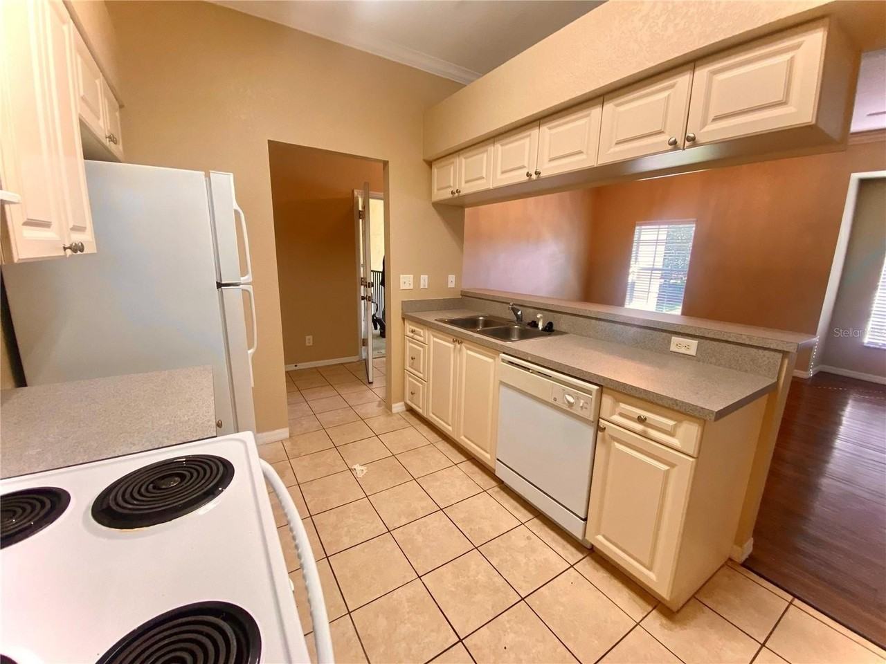 1507 Eagle Pond Dr #1507 - Photo 6 of 10