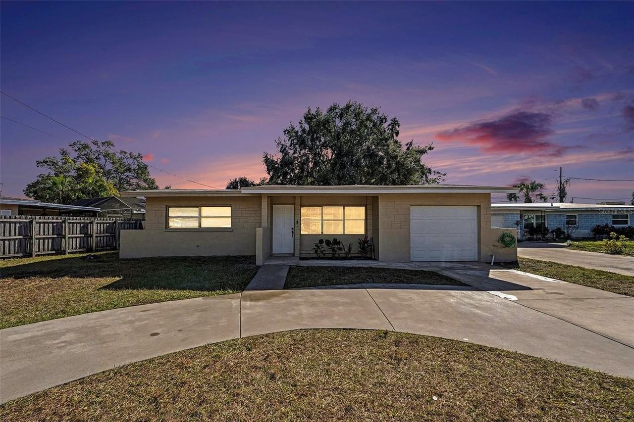 2169 Dell Ave - Photo 2 of 21