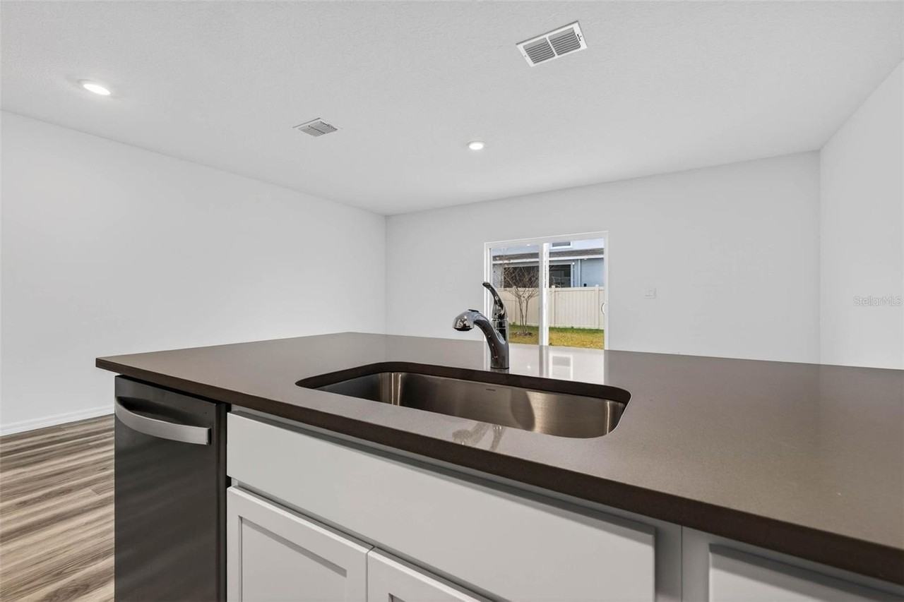 31264 Paper Birch St - Photo 7 of 32