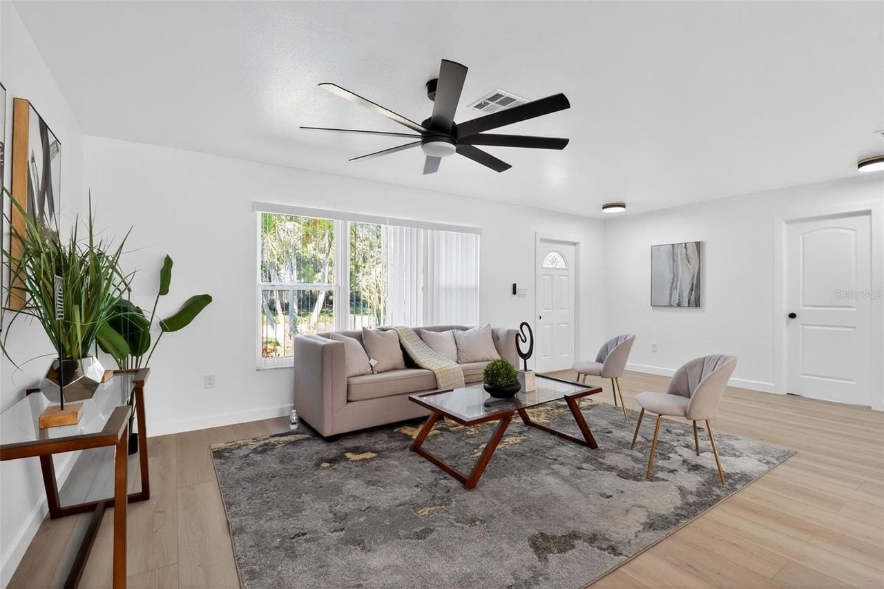 4210 Palm Dr - Photo 4 of 30