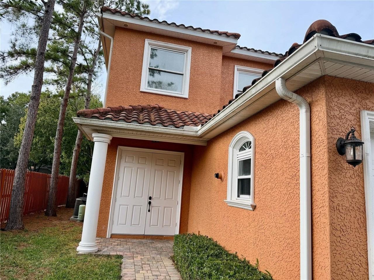 2349 Max Ct - Photo 2 of 24