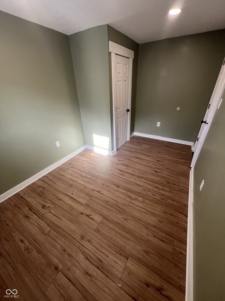 2530 N Temple Ave - Photo 7 of 10